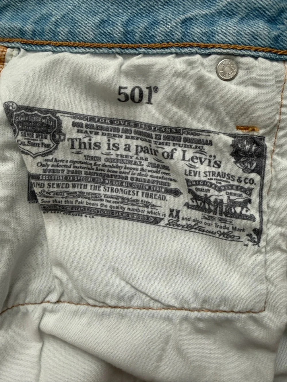 Levi’s Light Blue Distressed High-Waist Denim Shorts - Picture 3 of 3